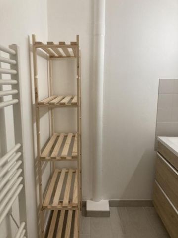 Location Appartement 2 pièces Meublé 40m² LISIEUX 14100 - Photo 2