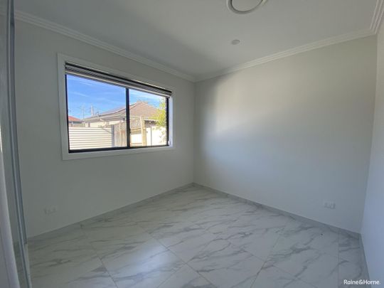 Stunning Granny Flat! - Photo 1