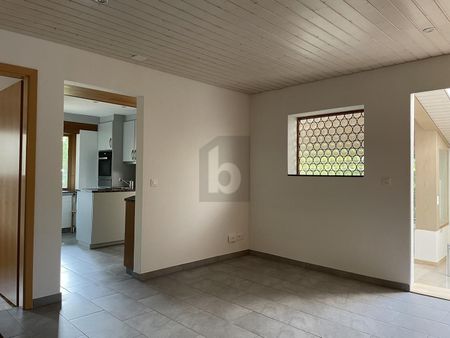 FRISCH RENOVIERT MIT GARTEN - Foto 4