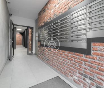 Trzypokojowe mieszkanie w centrum Bydgoszczy - Zdjęcie 6