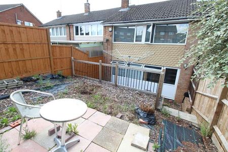 Fermor Crescent, Luton - Room In Shared House, LU2 - Photo 5