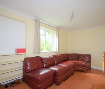 5 bedroom detached house to rent - Photo 1