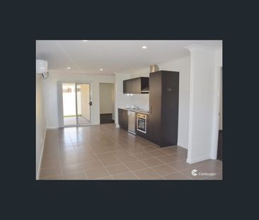 Your Dream Home Awaits! Modern Living in a Prime Location - Photo 5