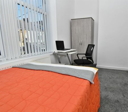 1 bed house share to rent in Hart Street, Burnley, BB11 - Photo 4