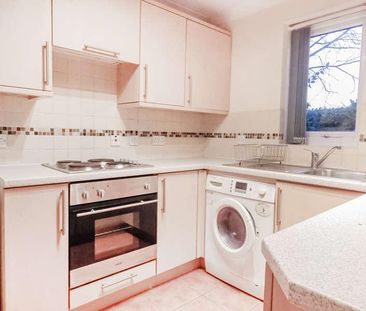 Beechgate, Witney, Oxfordshire, OX28 - Photo 5
