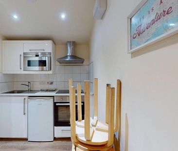 Studio to rent - Photo 6