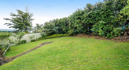 Large family home in great location - Photo 2