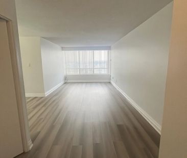 For Lease - 26 Hanover Road Unit# 1605, Brampton, Ontario - Photo 2