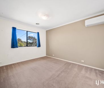 6 Galvin Place, Holt ACT 2615 - House For Rent | Domain - Photo 4