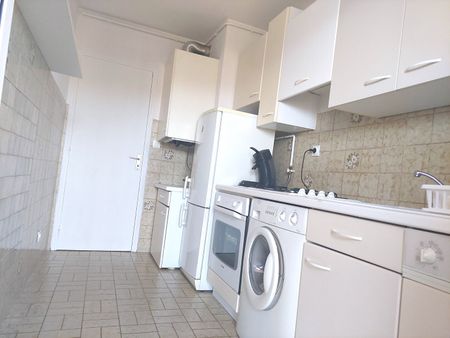 Location Appartement 2 pièces 47m² - Photo 3