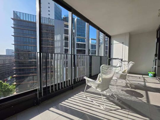 Modern Apartment in Prime Wentworth Point Location - Photo 1