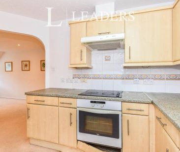 1 bedroom flat to rent - Photo 4