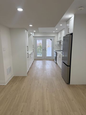 For Lease - 2271 Whitewood Crescent Unit# Lower, Innisfil, Ontario - Photo 4