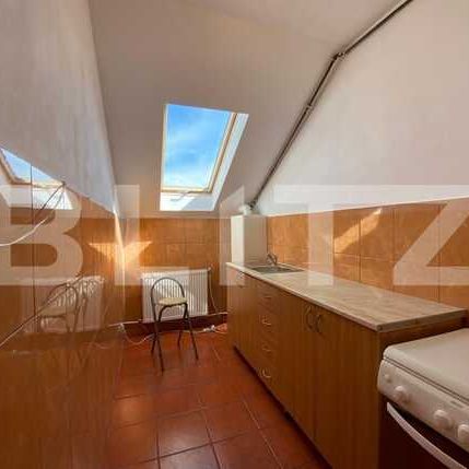 Garsoniera de 35 mp, pet friendly, AC, zona strazii Lunii - Photo 1