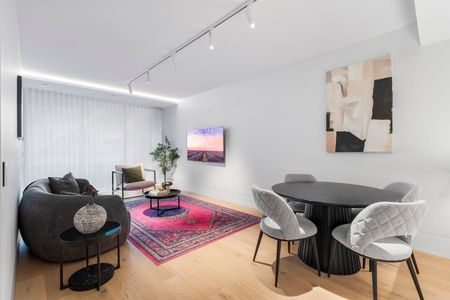 Fully Furnished in the Pacific House at the Exclusive St Moritz - Photo 5