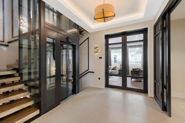 5 bedroom end of terrace house to rent - Photo 1