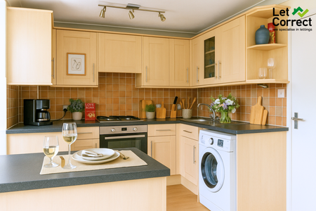 House share to rent - Photo 3