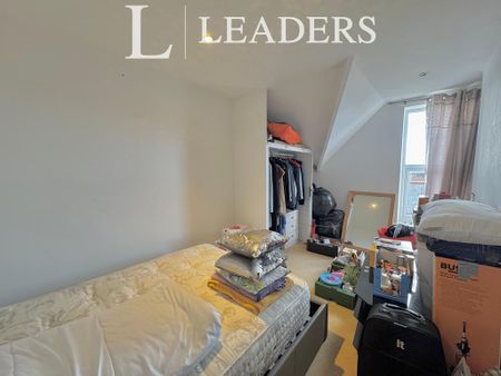 2 bedroom apartment to rent - Photo 3