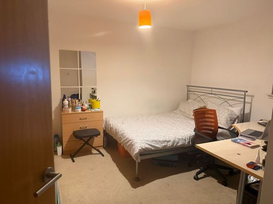 Room in a Shared Flat, Charlotte Street, G1 - Photo 1