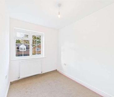 Maple Close, Winnersh, Wokingham, Berkshire, RG41 - Photo 6