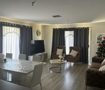 2 Warnes Avenue - Photo 1