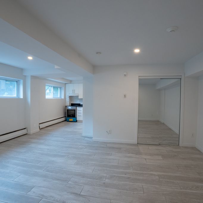 Studio - 50 Crepeau - Photo 1