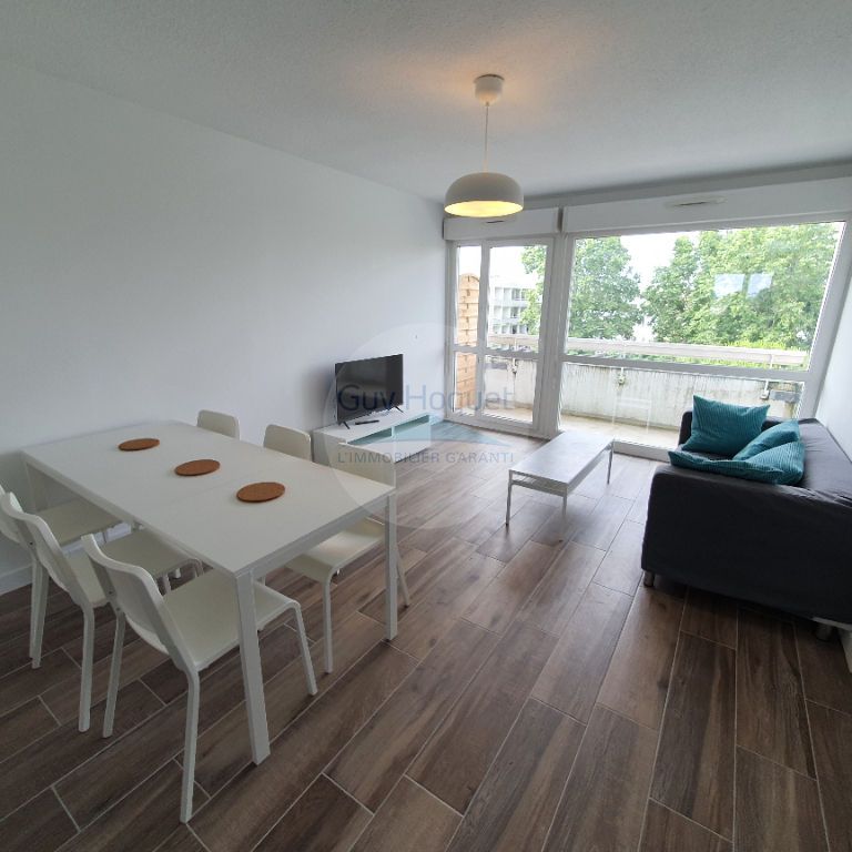 Location Appartement 6 pièces 104m² - Photo 1