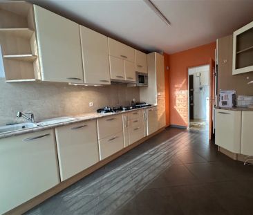 Location appartement 3 pièces - 82m² à Blois (41000) - Photo 3