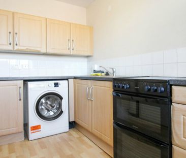 2 bedroom property to rent - Photo 4