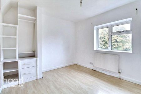 3 bedroom end of terrace house to rent - Photo 5