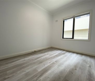 210/28 Little Lonsdale Street - Photo 3