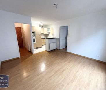 Location Appartement 2 pièces 37m² VALENCIENNES 59300 - Photo 3