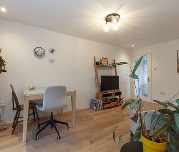 River View, Kennington - Photo 6