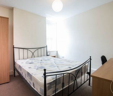 Wigan Road, Ormskirk - Photo 5