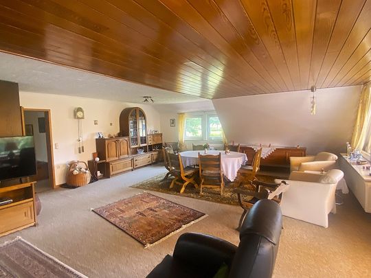 Großzügige 5-Zimmer-Wohnung in Heemsen! - Photo 1