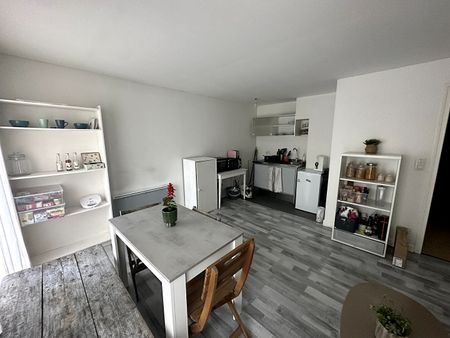 Apartment - Photo 3
