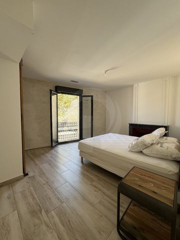 Location Appartement 4 pièces 110m² BALARUC LE VIEUX 34540 - Photo 2