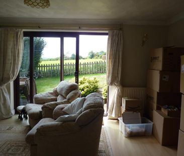 4 bedroom detached house to rent - Photo 5