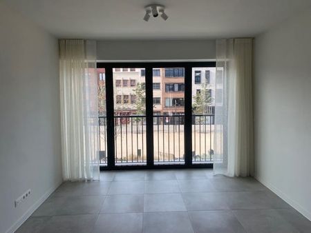 Appartement te huur - Photo 2