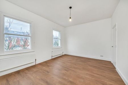 4 bedroom terraced house to rent - Photo 4