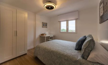 Carrer del Gravador Fabregat, Valencia, Valencian Community 46019 - Photo 2