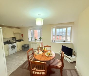 Sherborne Road, Yeovil, Somerset - Photo 1