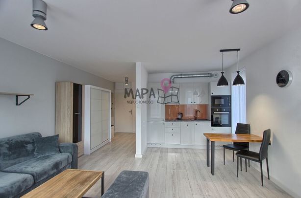 Idealne w apartamentowcu w centrum - Zdjęcie 1
