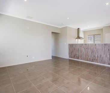 Your Perfect Dawesville Retreat — Spacious, Modern & Low Maintenance - Photo 3