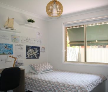 Light & Airy - Photo 6