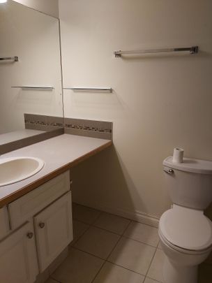Apartment in Windsor Park - Photo 1