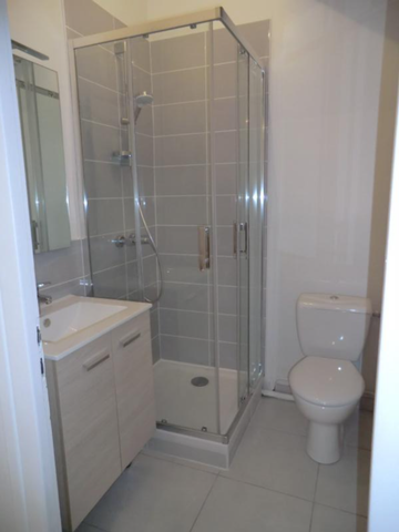 Location Appartement 2 pièces 34m² CHALON SUR SAONE 71100 - Photo 4