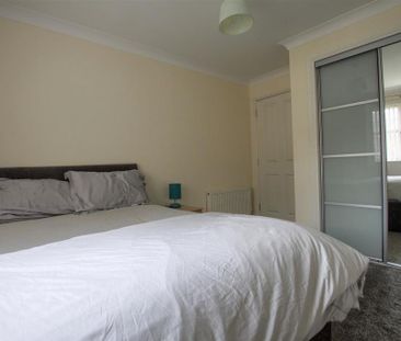 2 bedroom house to rent - Photo 3