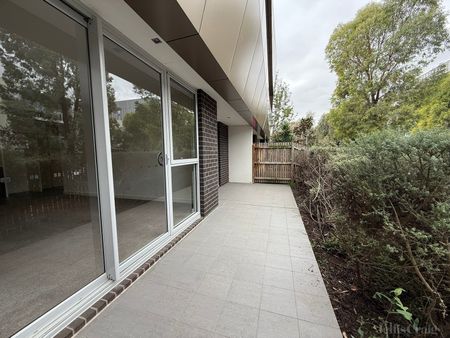 2/15 Eucalyptus Drive, Maidstone - Photo 3