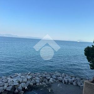 Quadrilocale in affitto - Photo 2